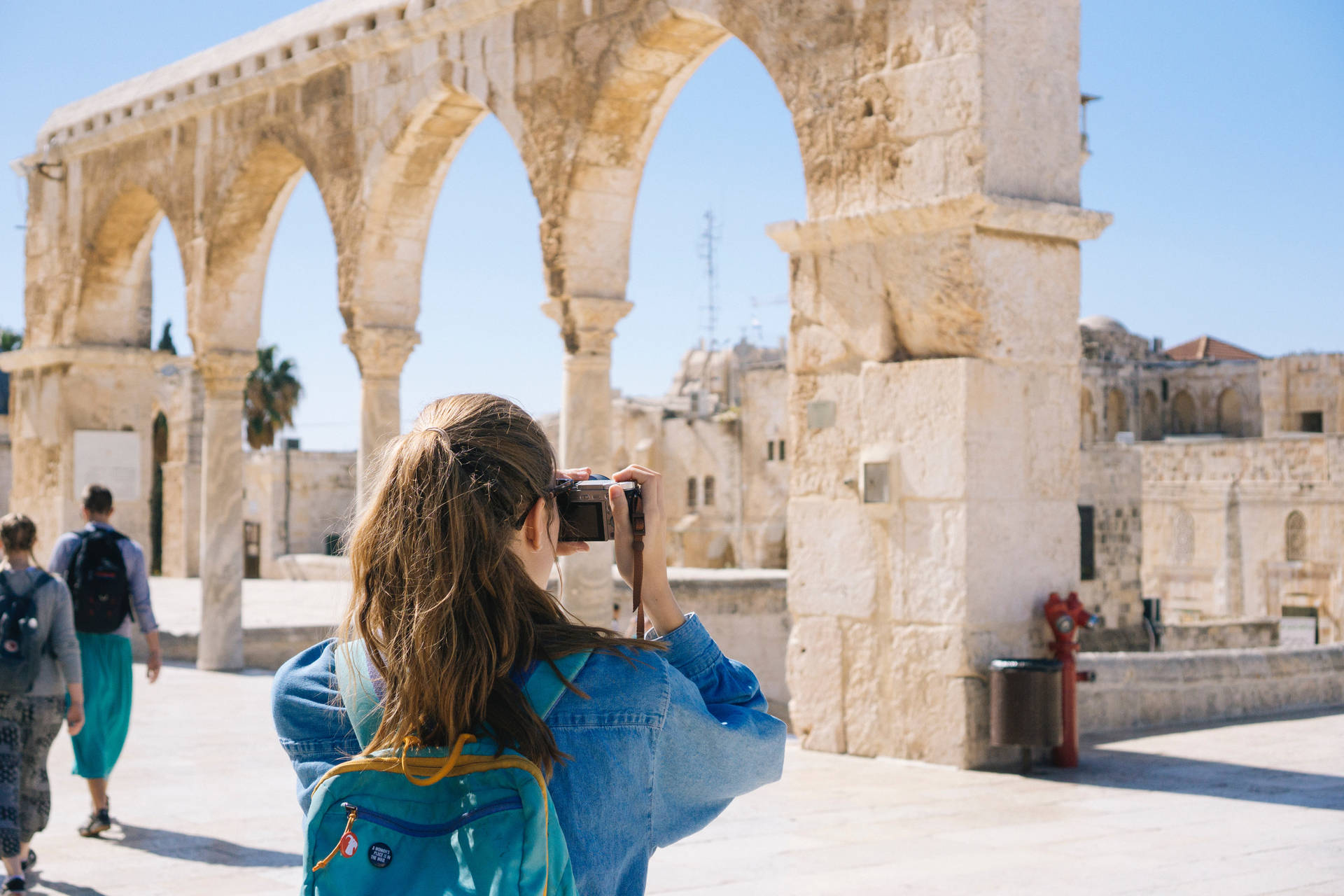 Vacation Temple Mount Background