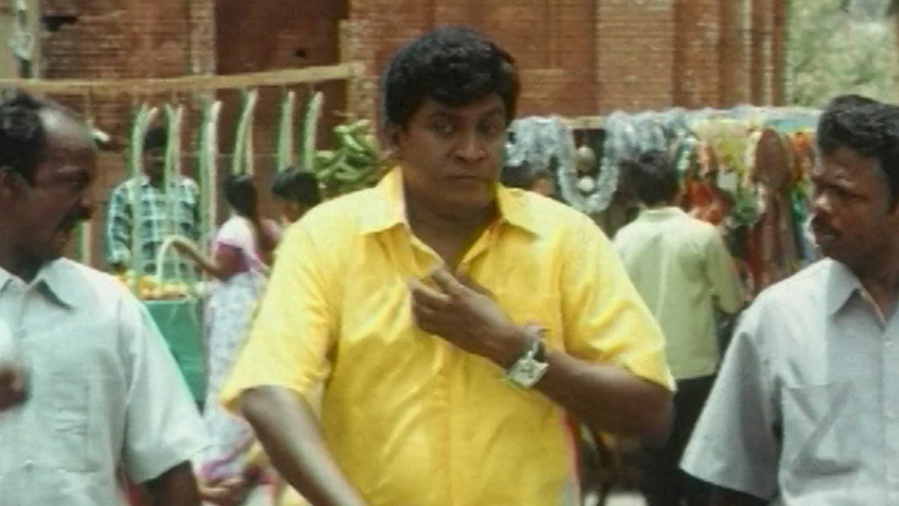 Vadivelu With Two Indian Boys