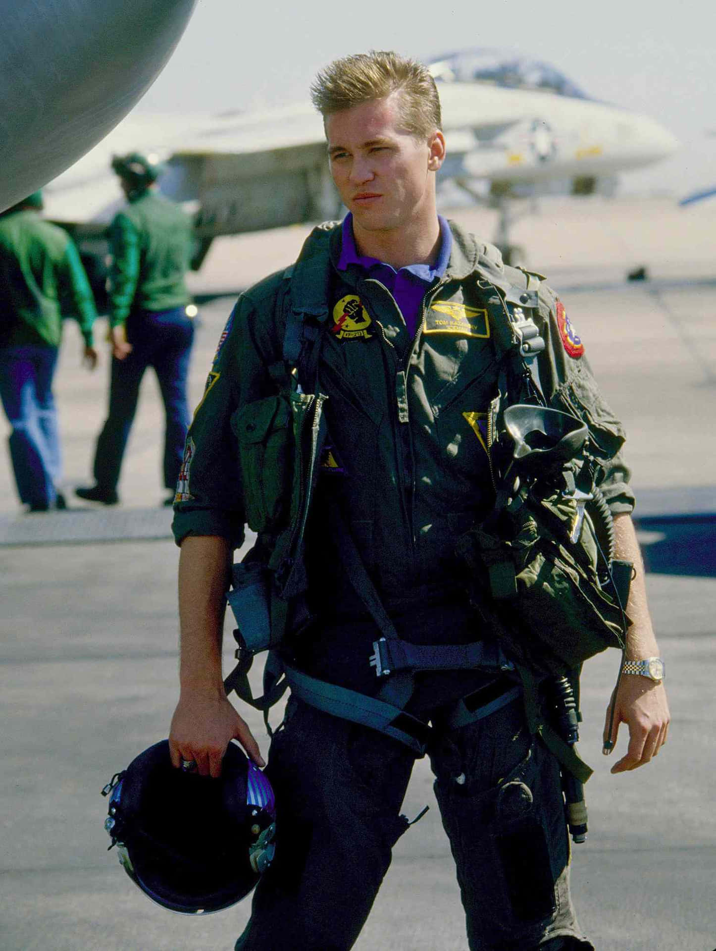 Val Kilmer Top Gun Pilot Walk Background