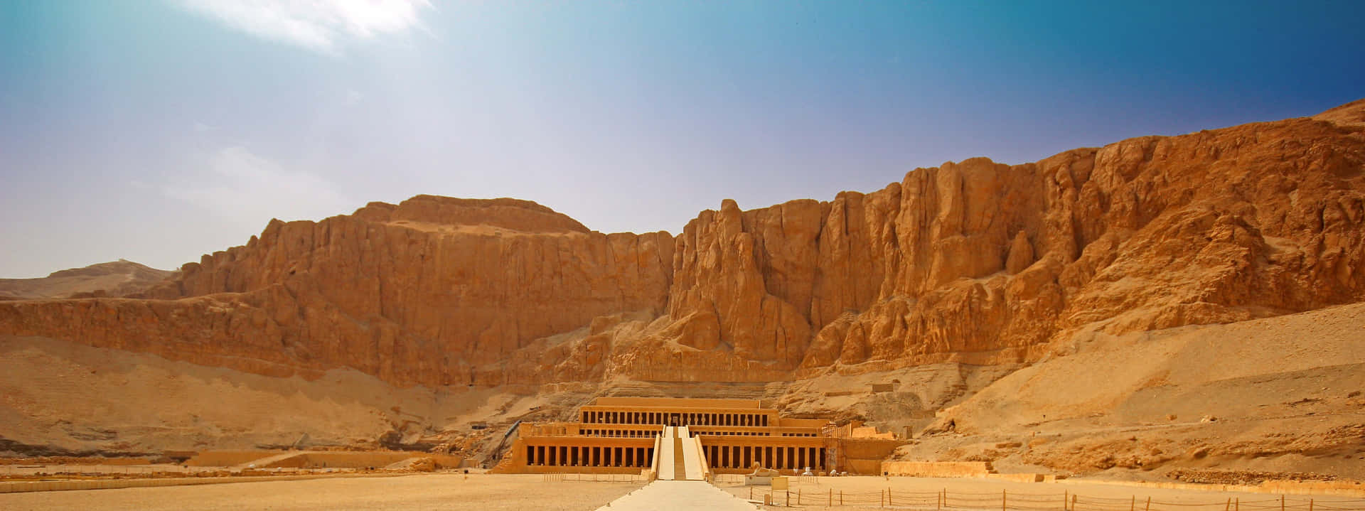 Valley_of_the_ Kings_ Temple_ Panorama Background
