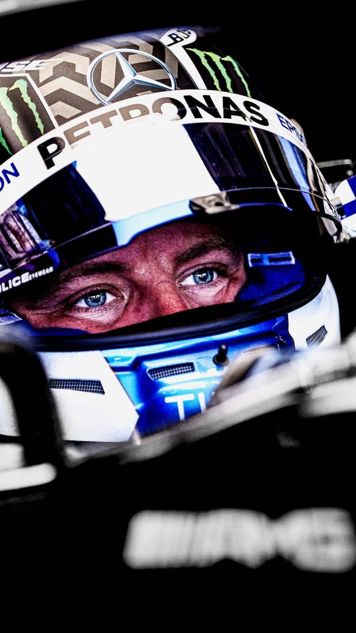 Valtteri Bottas Eyes Background