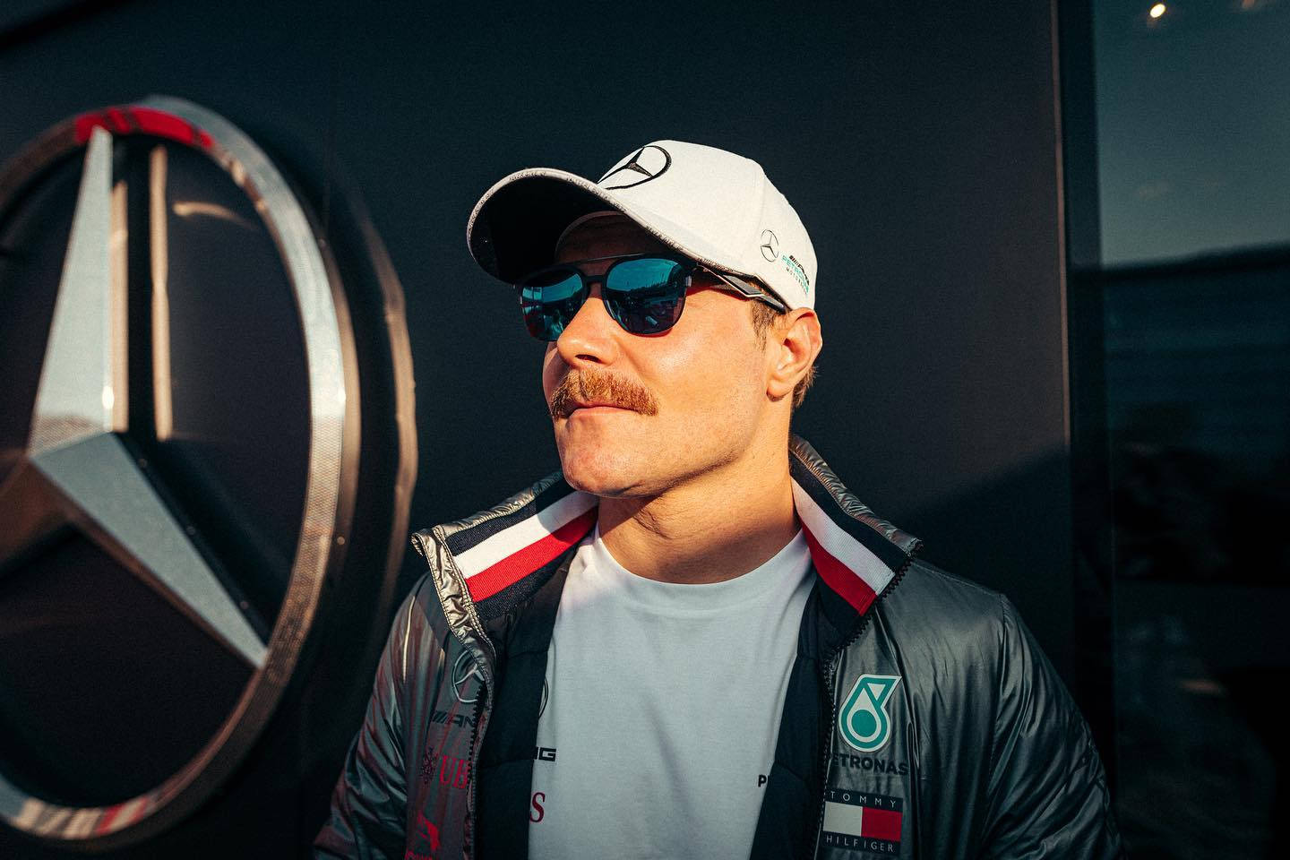 Valtteri Bottas Wearing Sunglasses Background