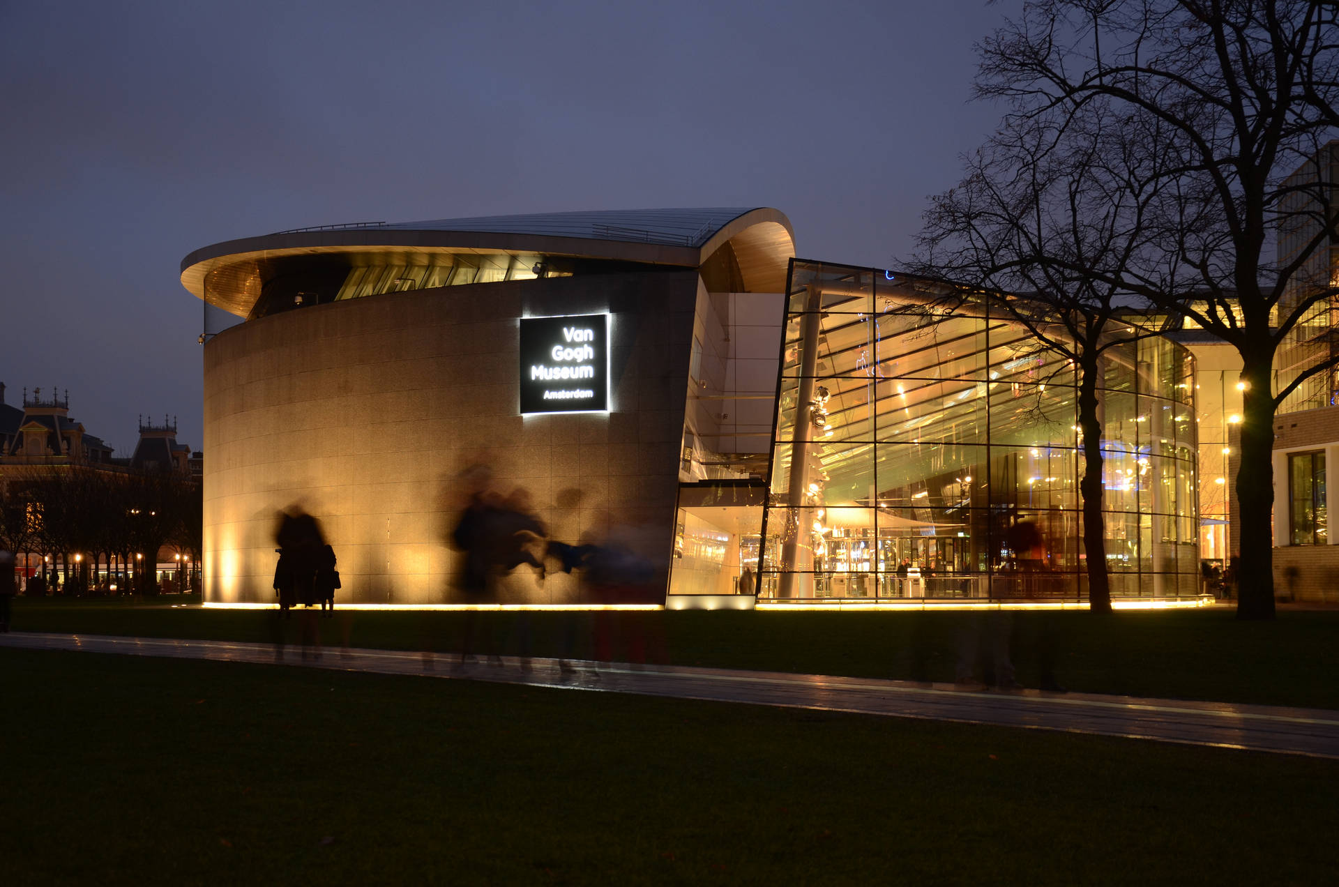 Van Gogh Museum At Night Background