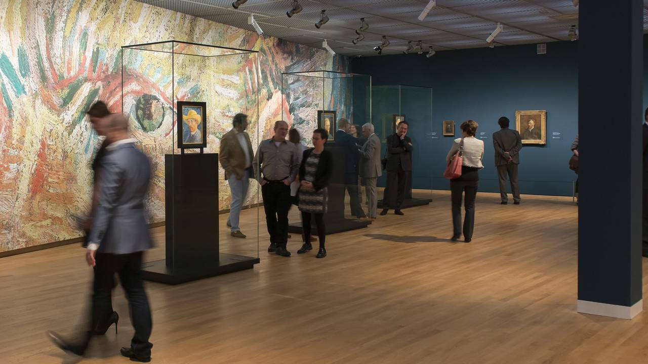 Van Gogh Museum Galleries Background