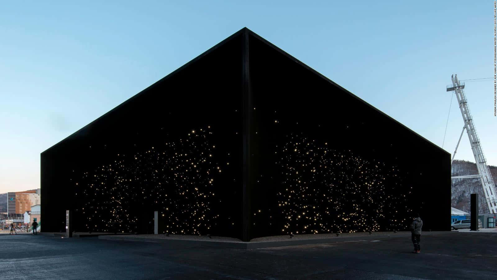 Vantablack Material: Absorbing Over 99% Of Light Background