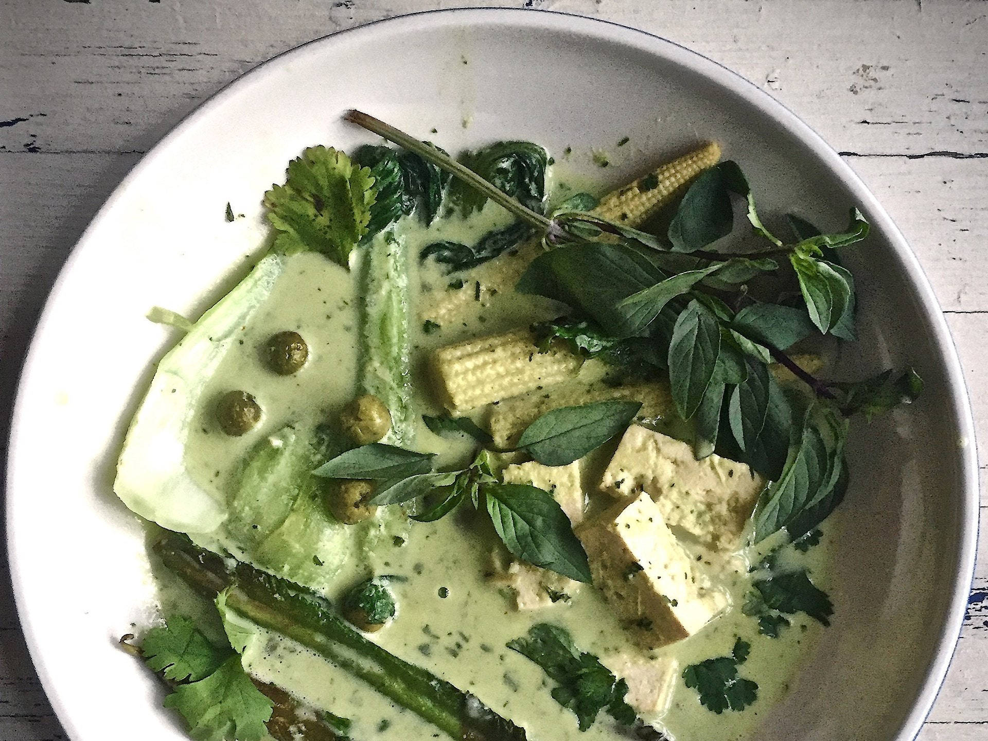 Vegan Green Thai Curry With Tofu