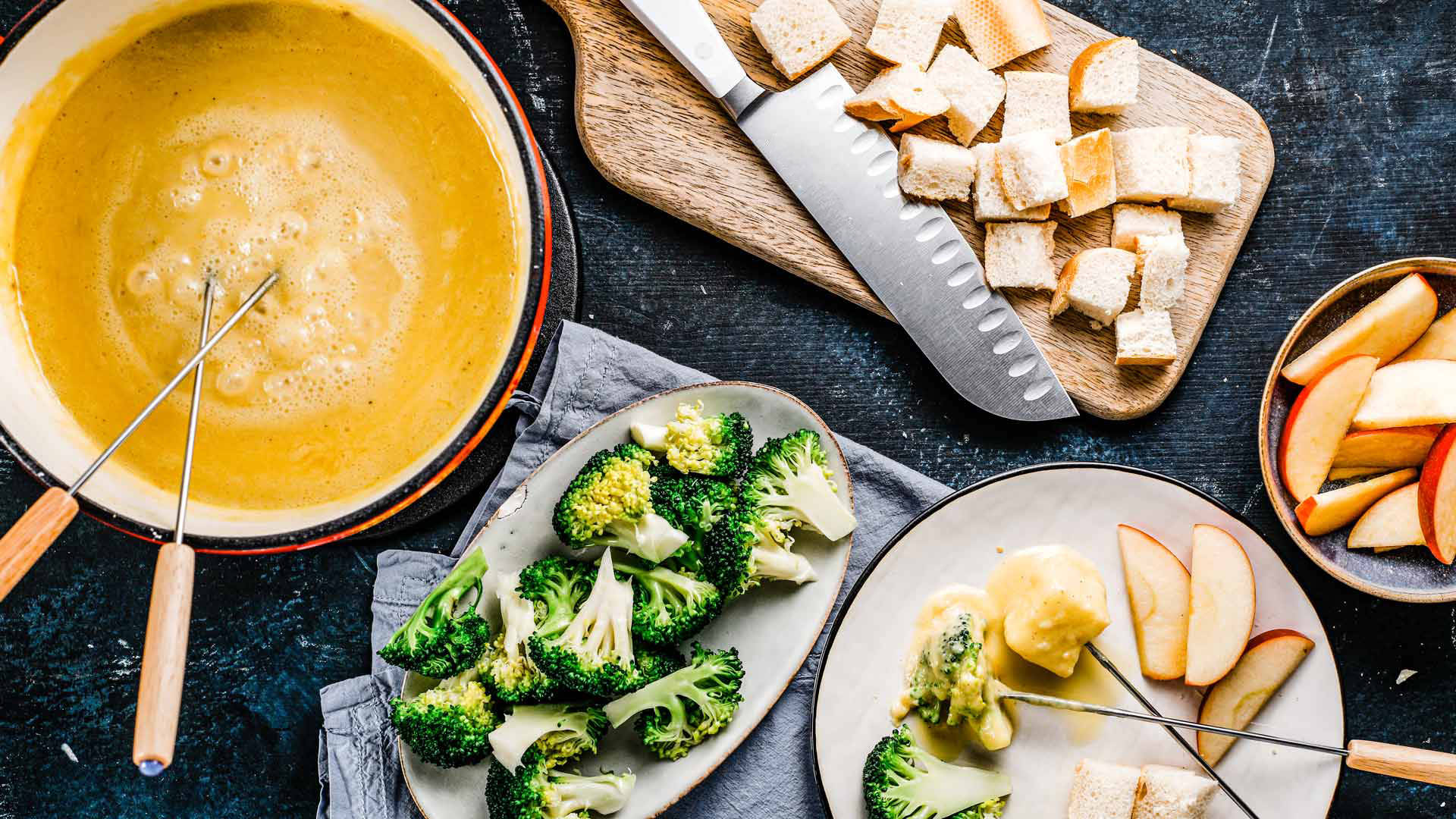 Vegetable And Fruit Fondue