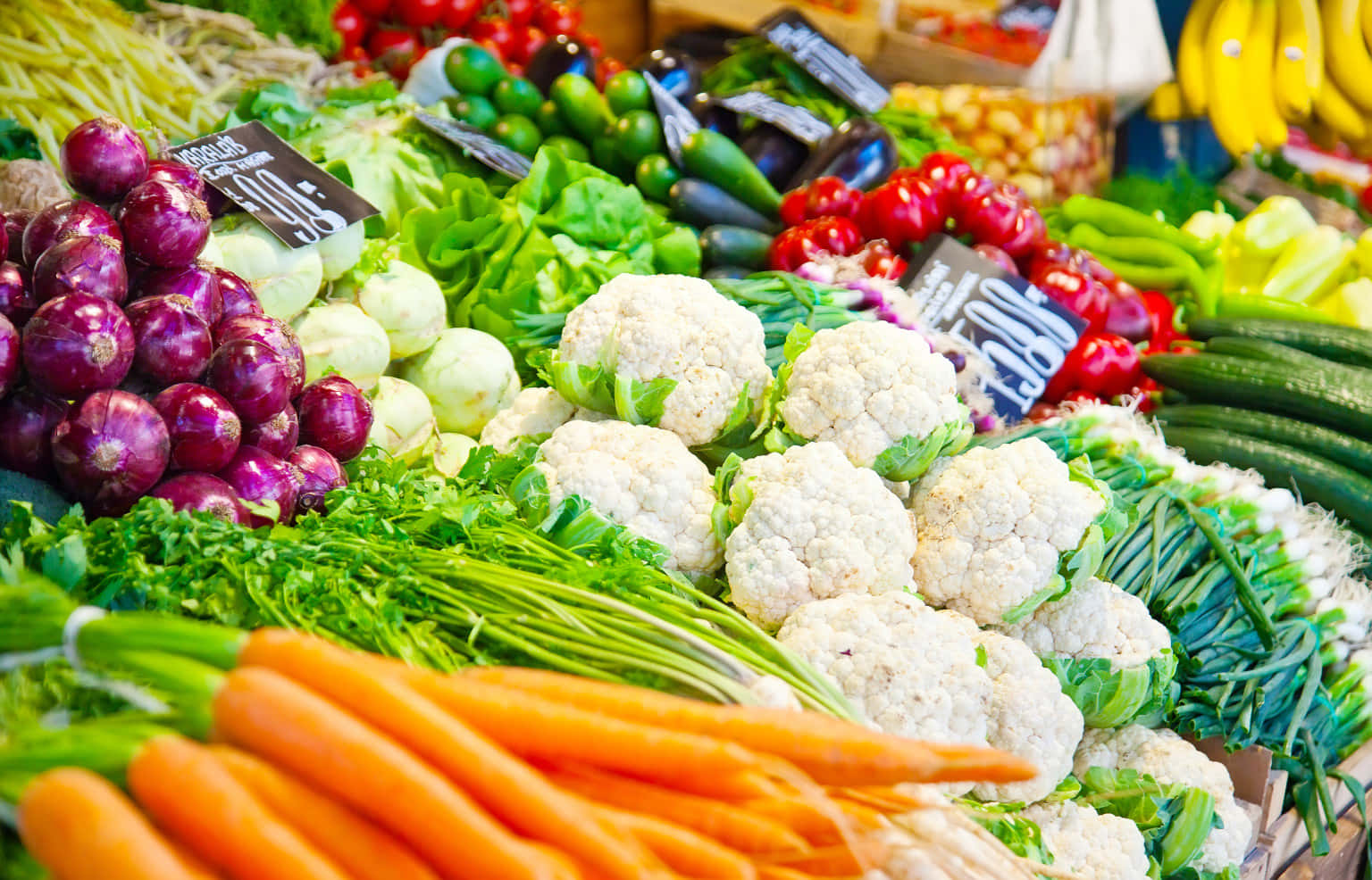 Vegetables And Agricultural Marketing Background