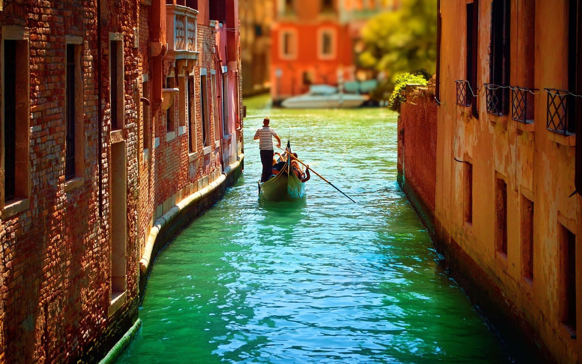 Venetian Canal Gondola Serenity Background