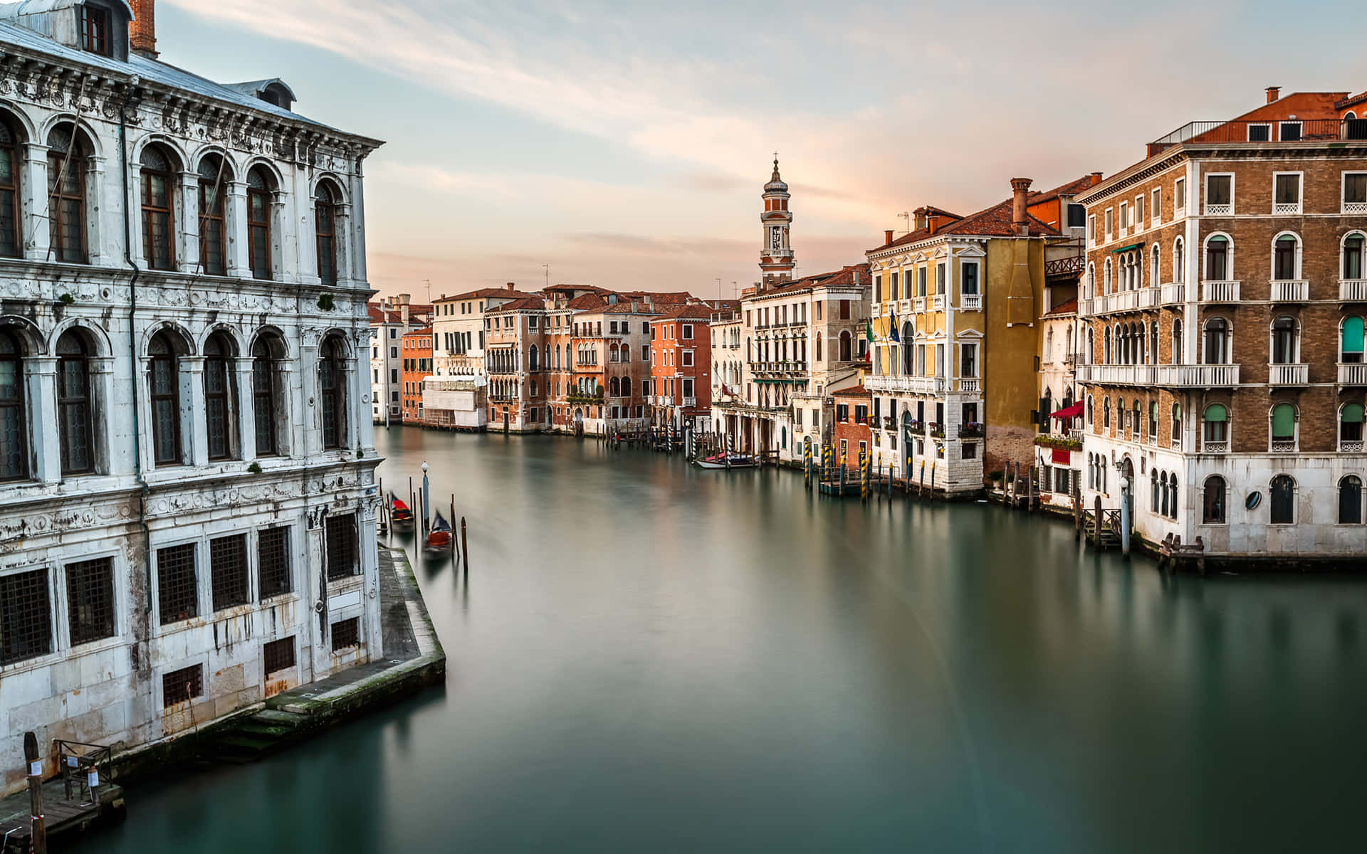 Venetian Canal Sunset Glow Background