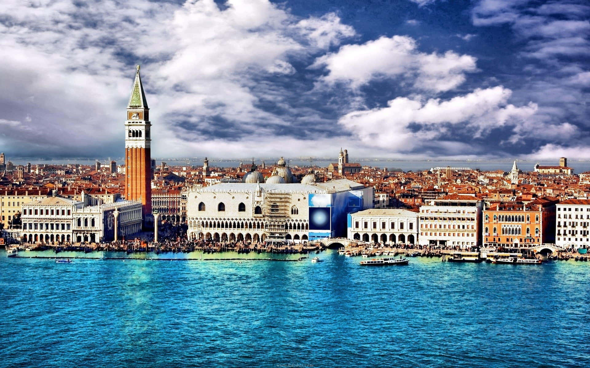 Venice Skylineand Grand Canal Background