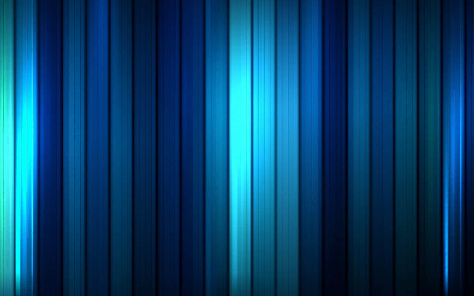 Vertical Stripes Blue Pc