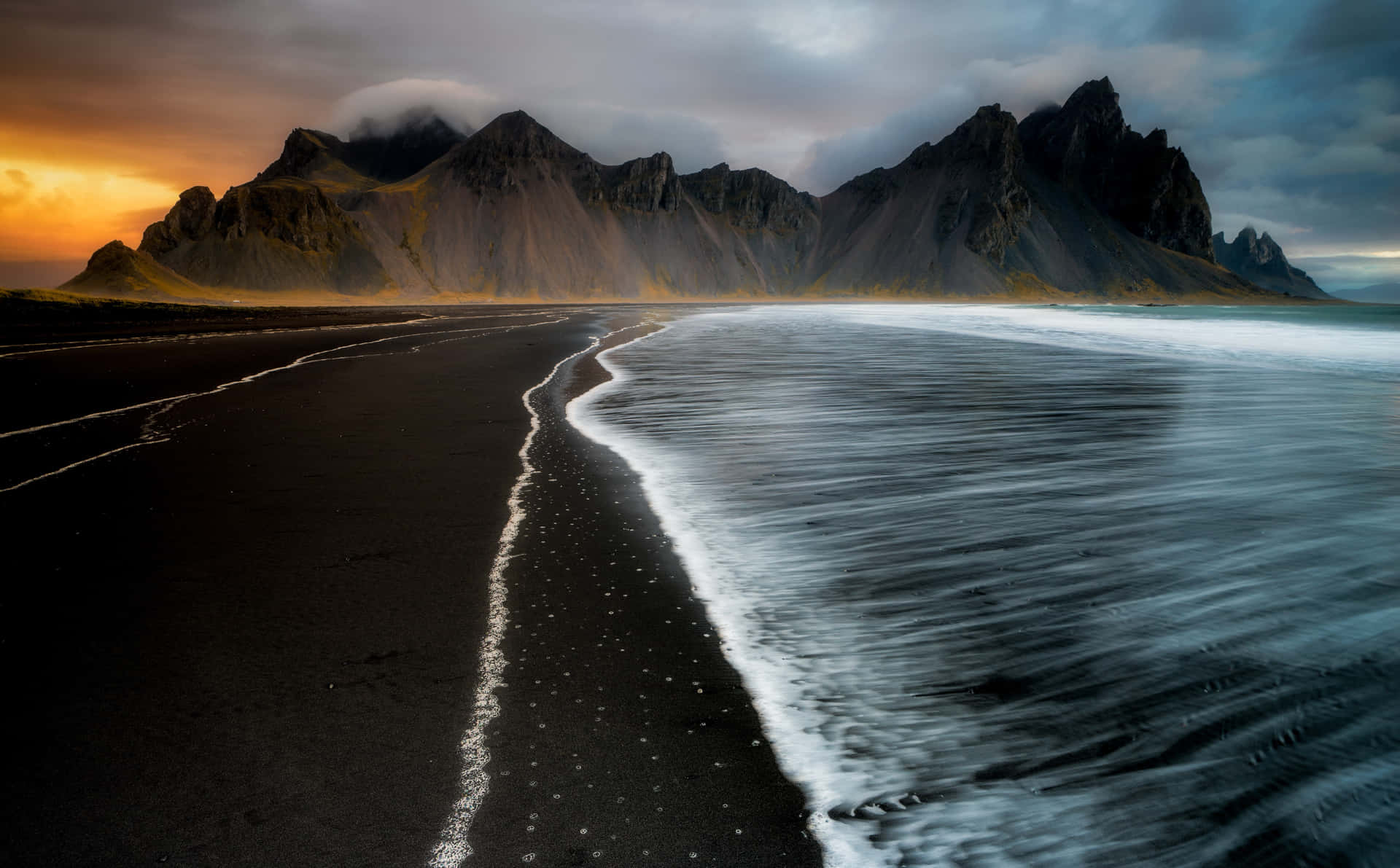 Vestrahorn Mountain Coast Background