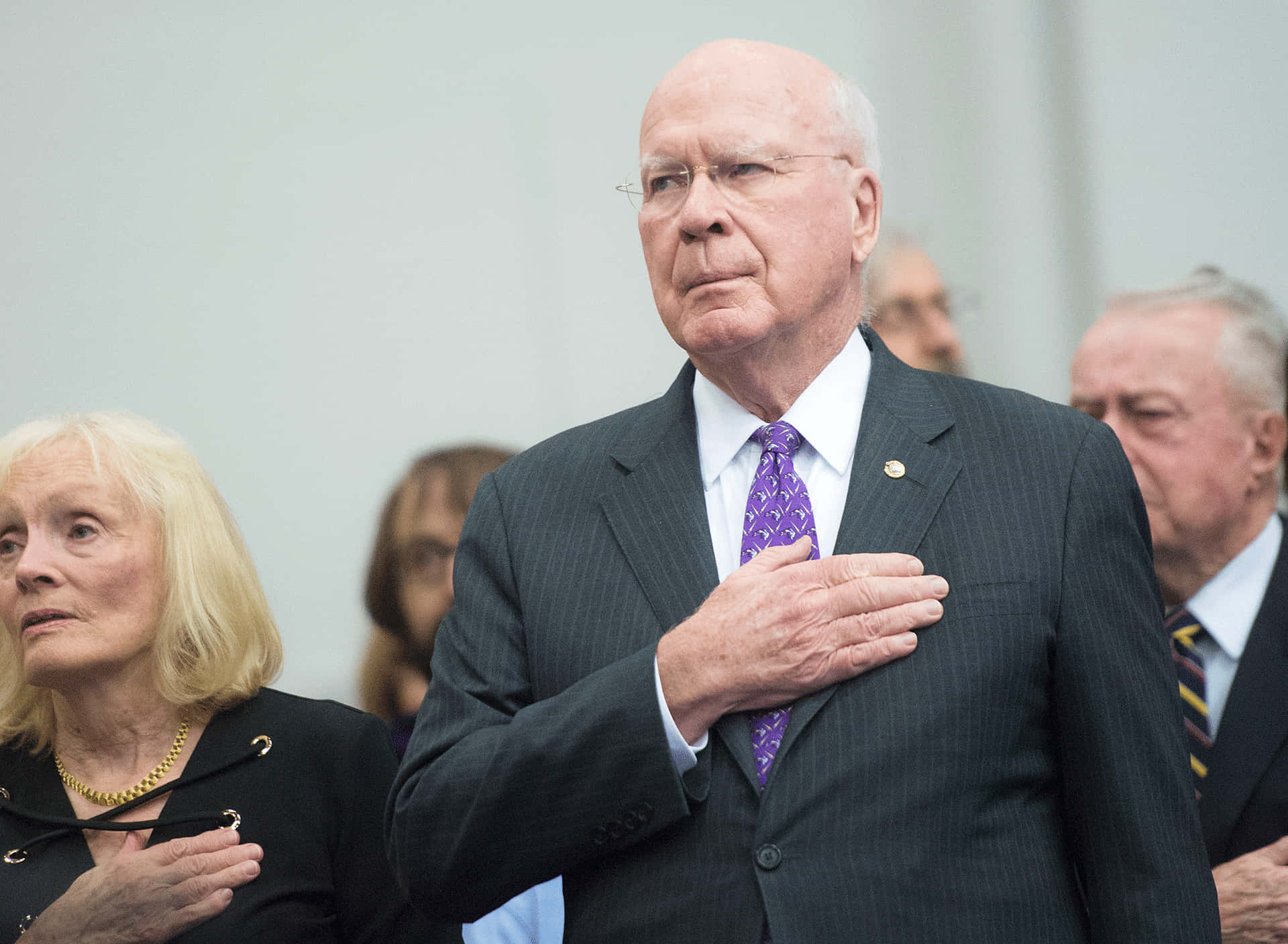 Veteran Politician Patrick Leahy Swearing An Oath Background