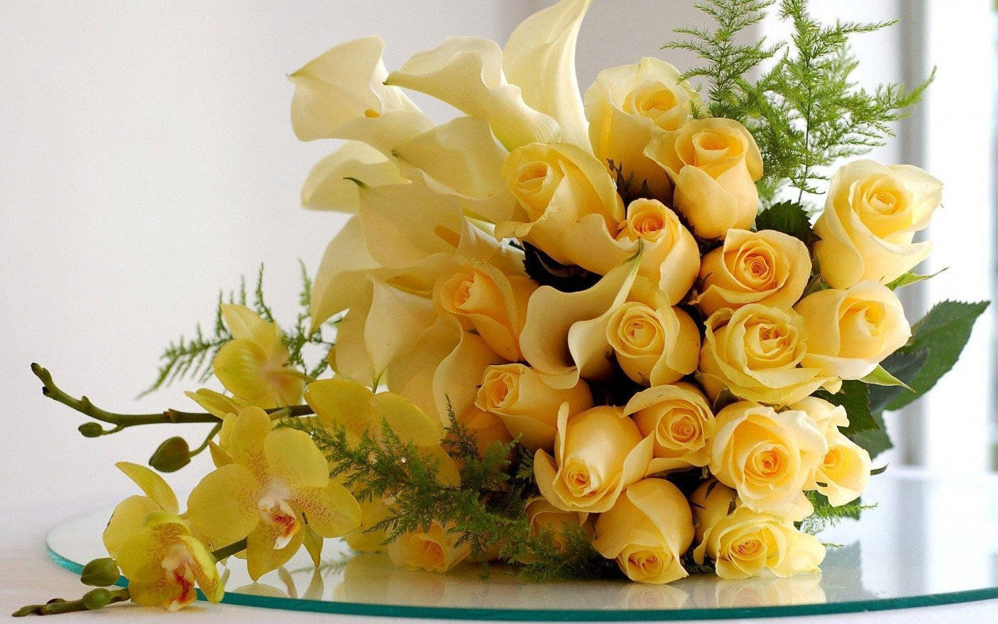 Vibrant Bouquet Of Blooming Yellow Roses