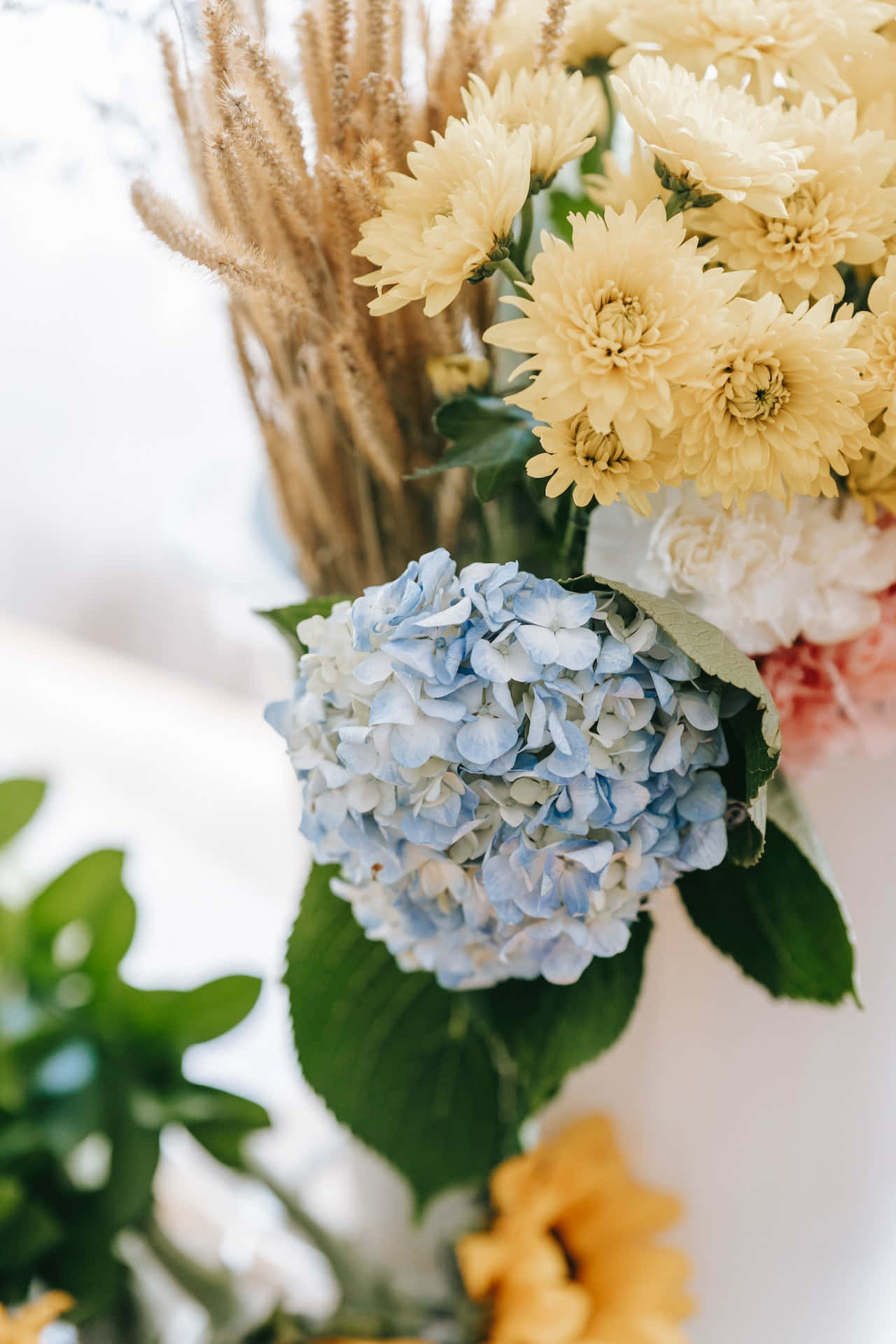 Vibrant Bouquet Of Exquisite Blue Flowers Background