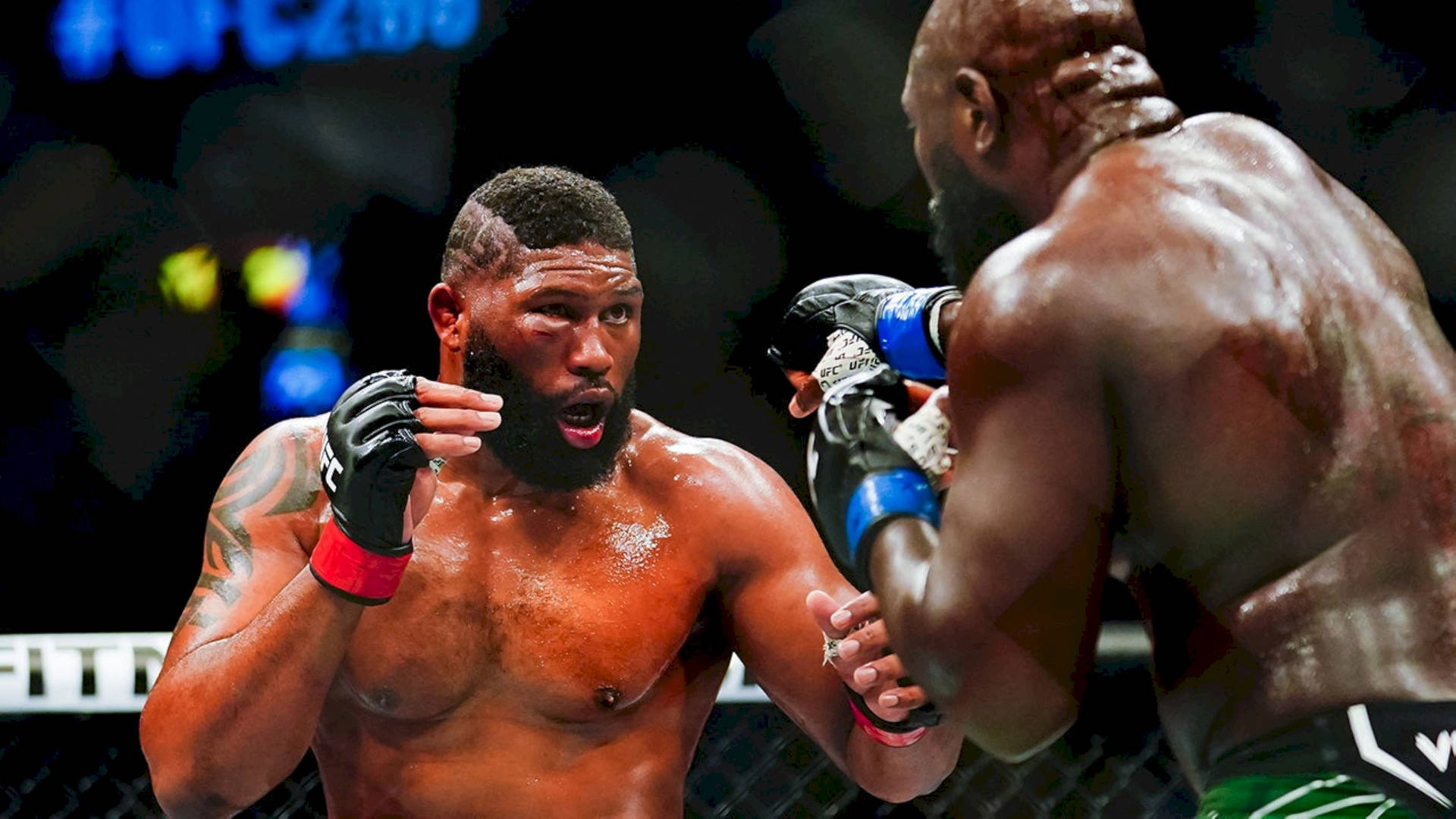 Vibrant Curtis Blaydes Background