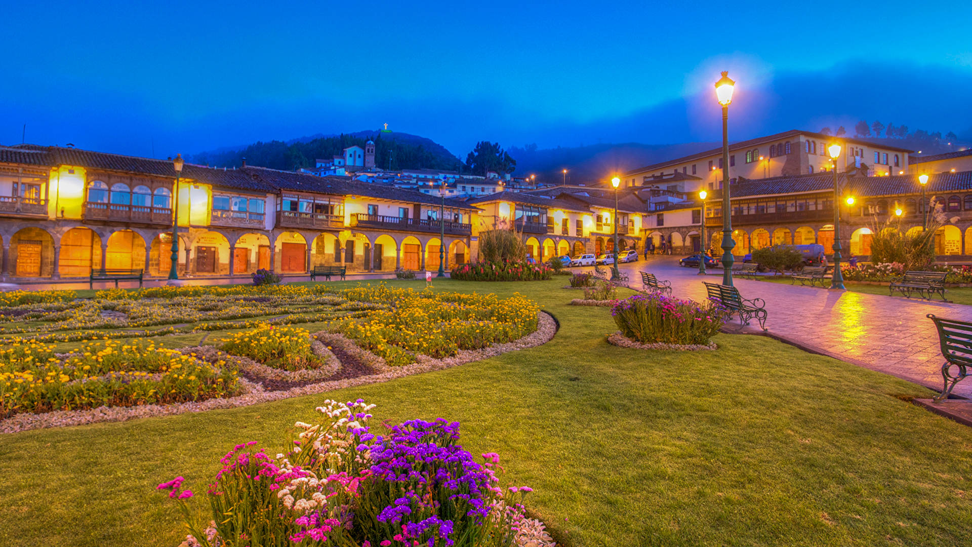 Vibrant Main Square Garden In Cusco, Peru Background