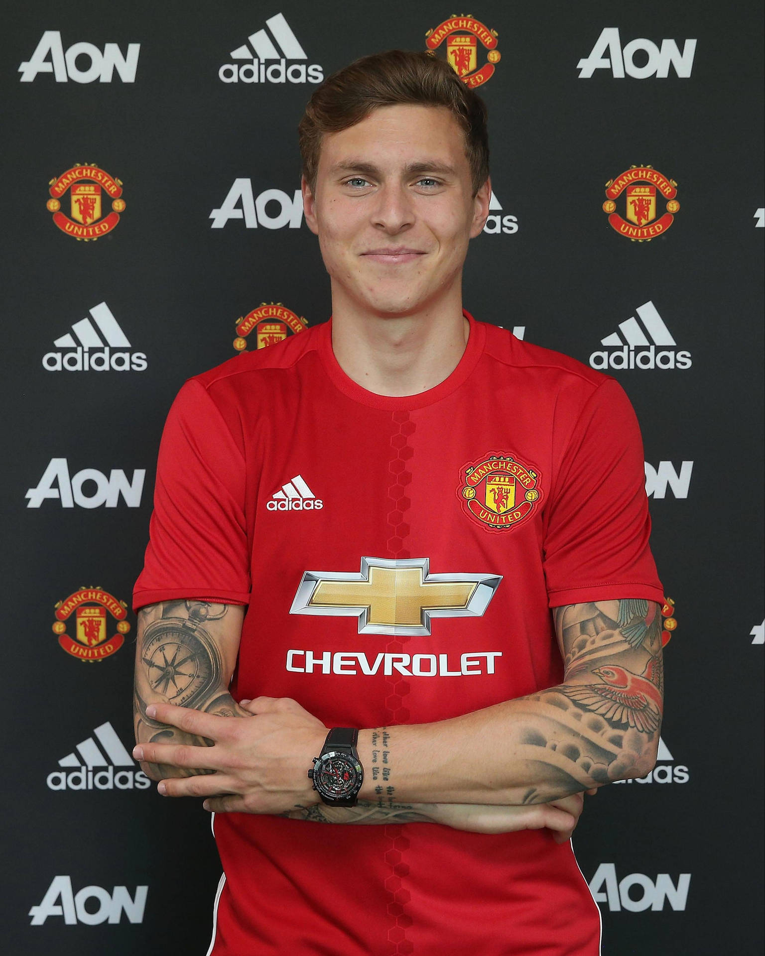 Victor Lindelof In Action On The Field Background