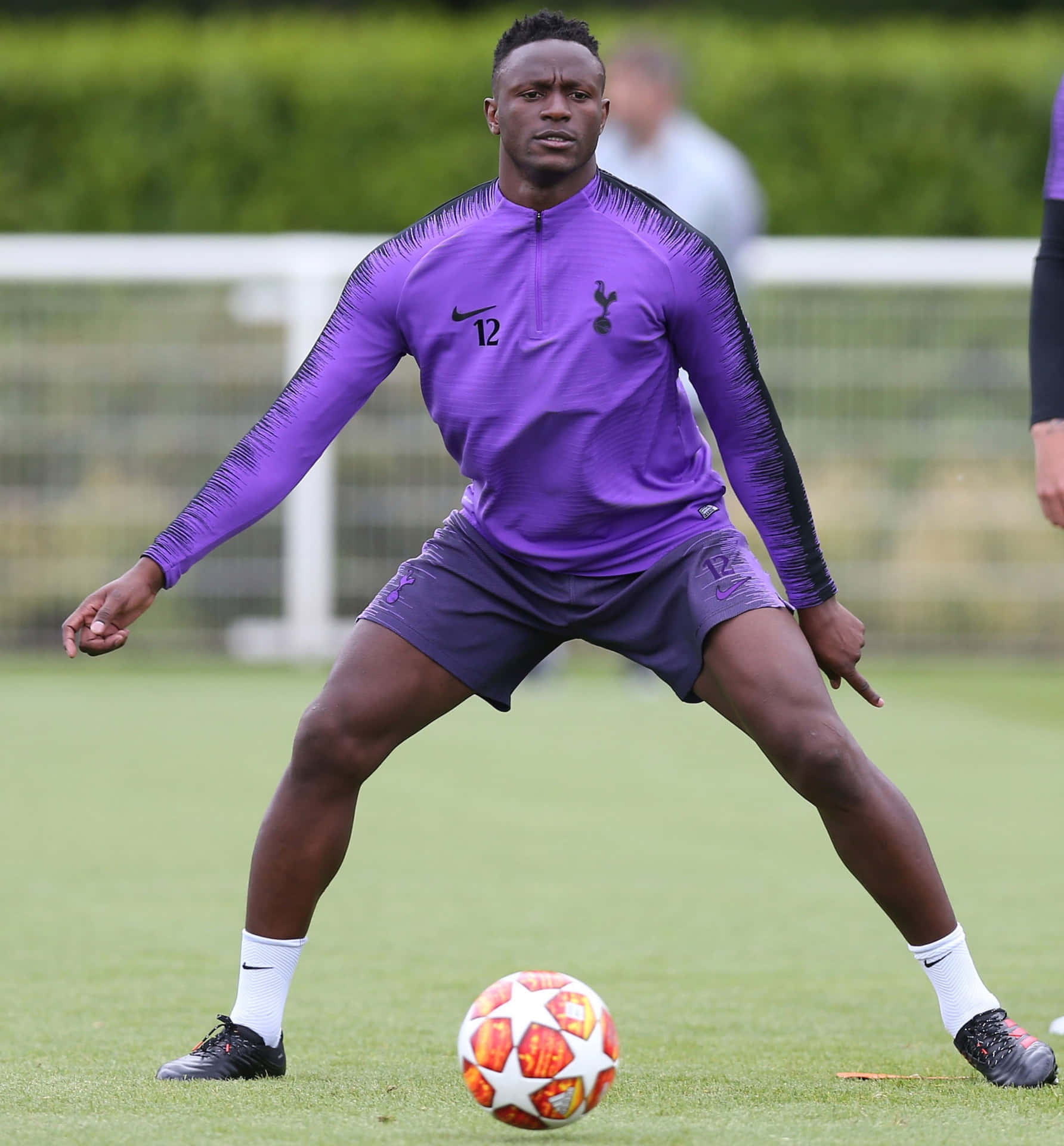 Victor Wanyama Football Purple Apparel Background