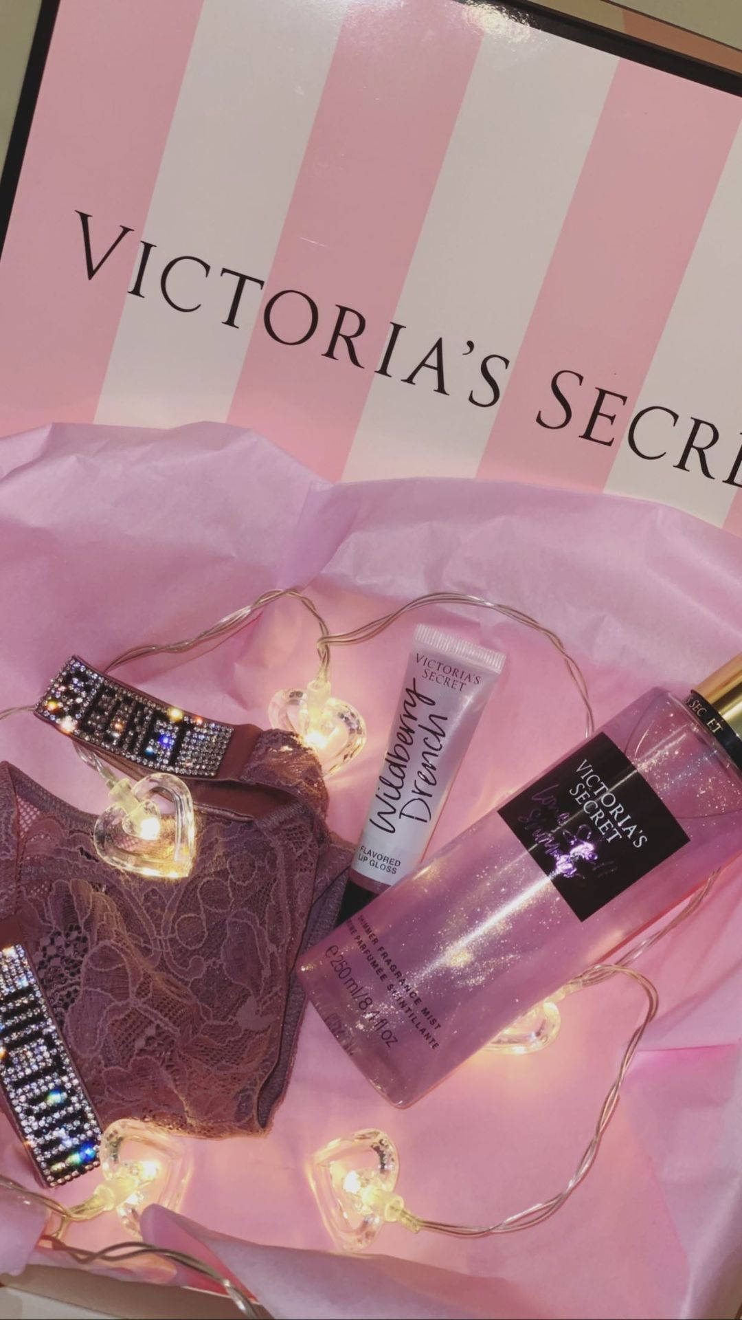 Victoria's Secret Gift Set Background