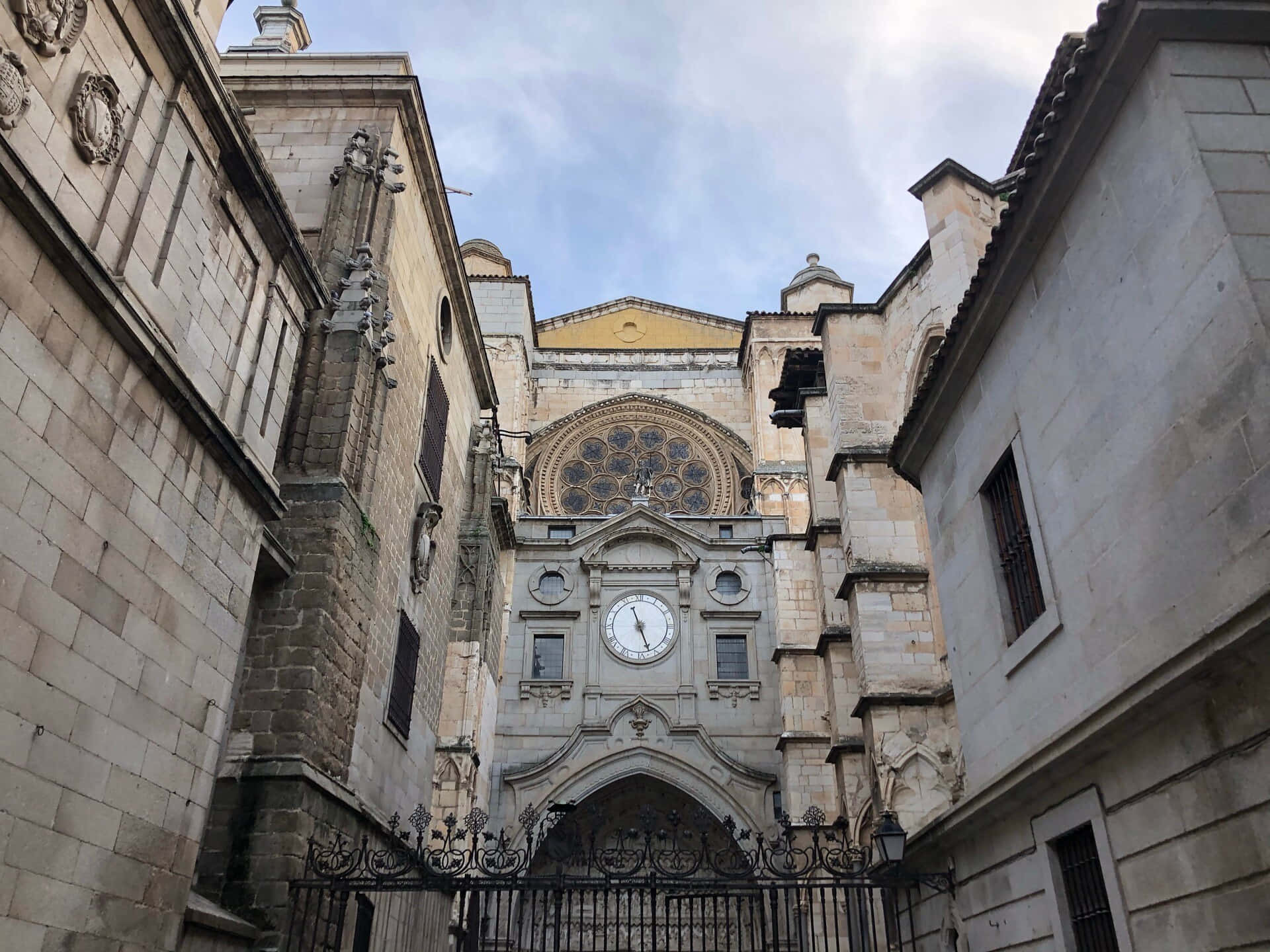 View Of Toledo Cathedral From Below Background