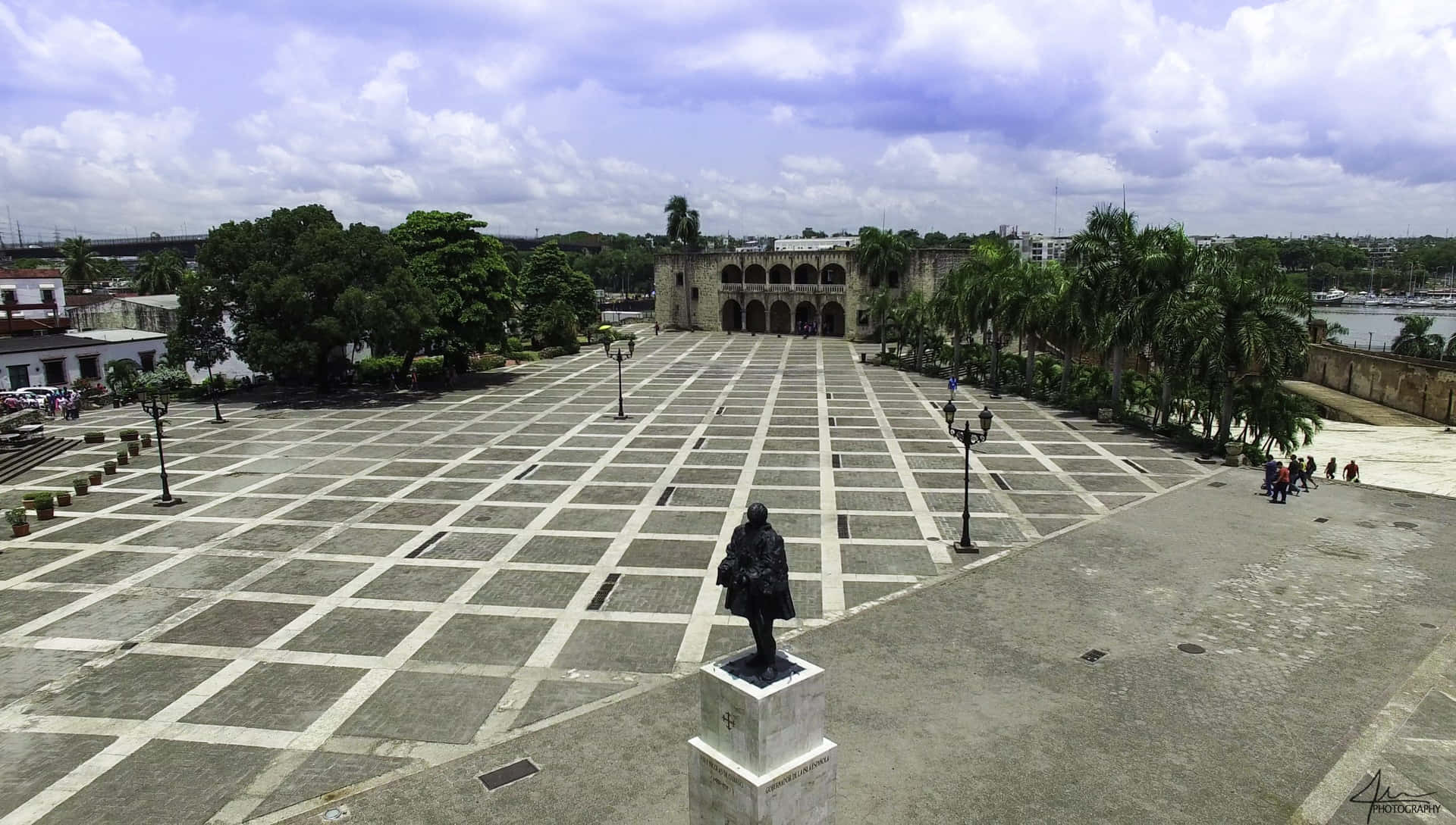 View Overlooking The Alcazar De Colon