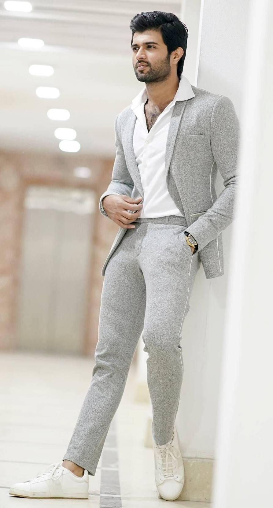 Vijay Devarakonda Gray Suit