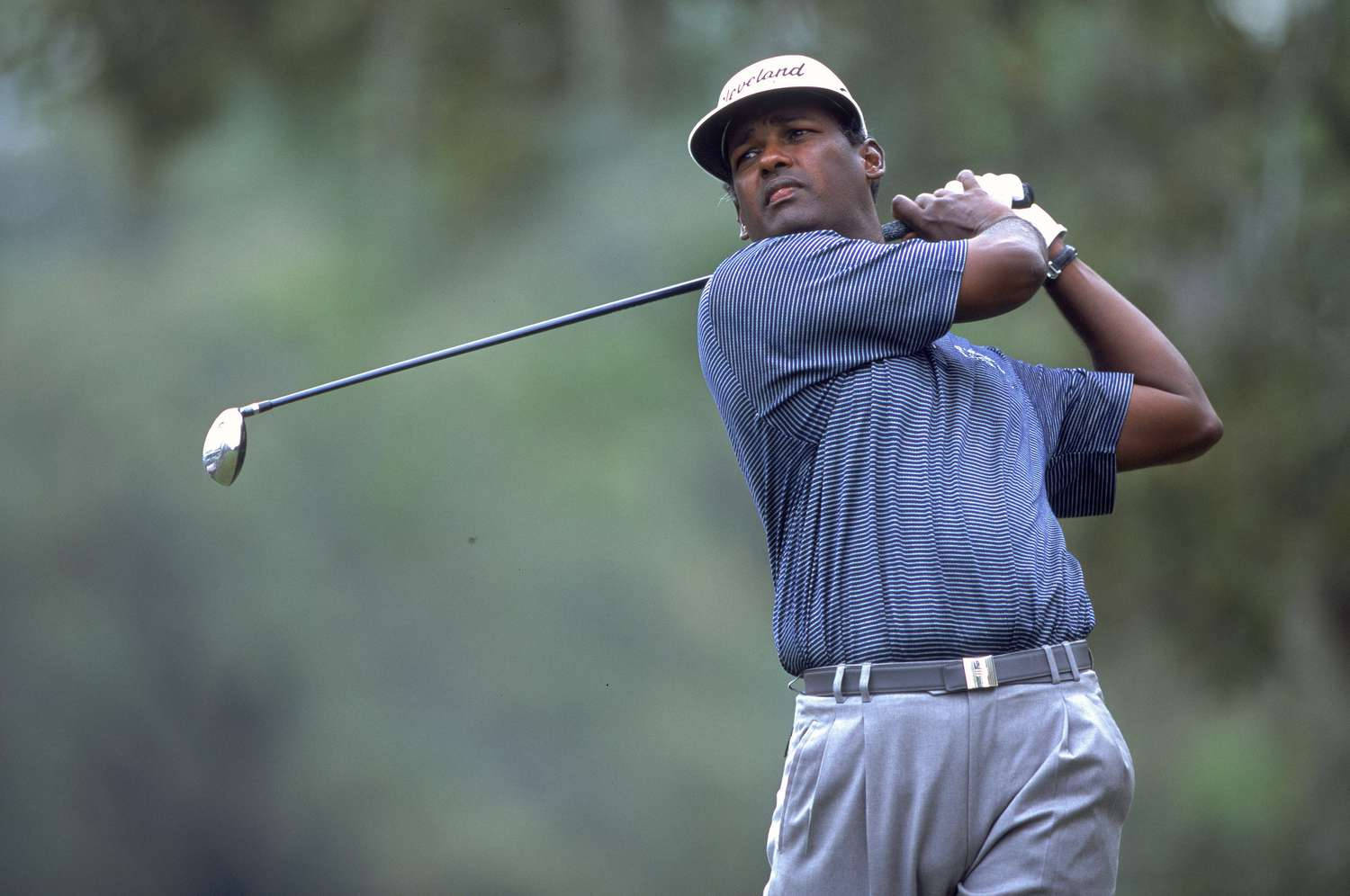 Vijay Singh Blurry Background Background