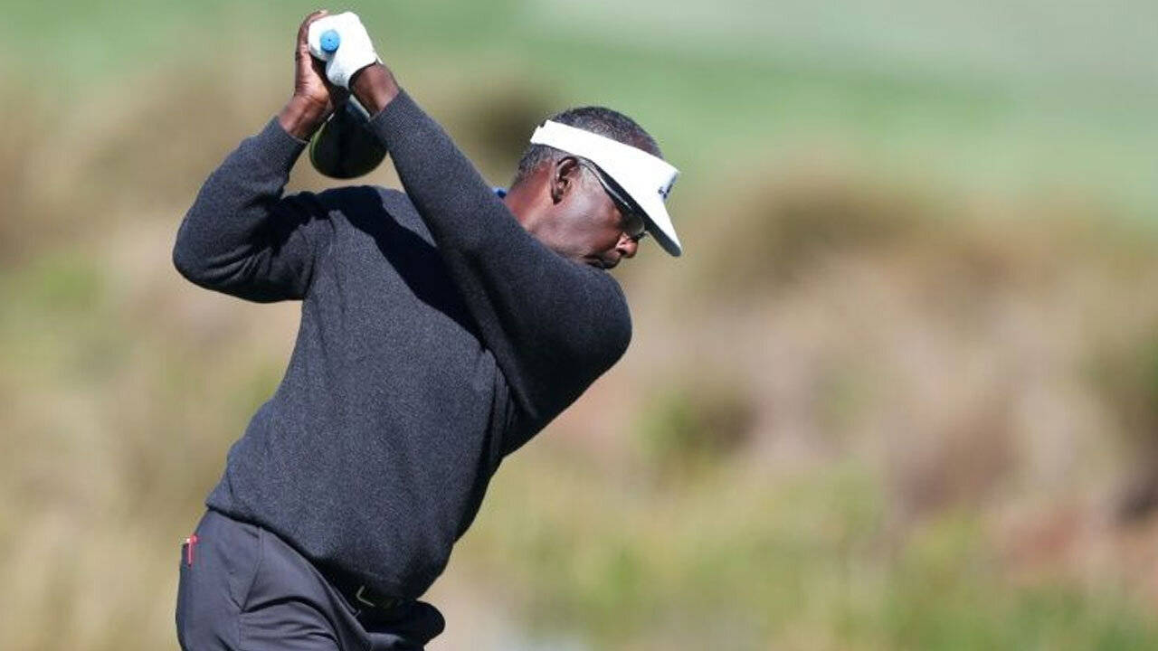 Vijay Singh In Dark Gray Top Background