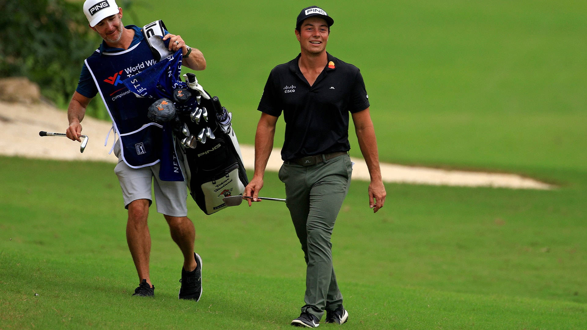 Viktor Hovland And His Caddie Background