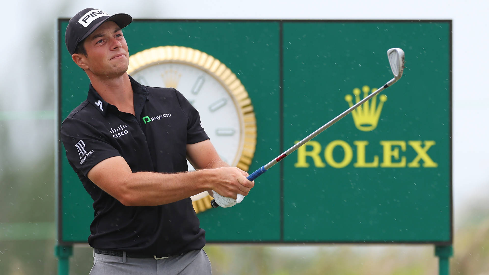 Viktor Hovland During A Rolex Tournament Background