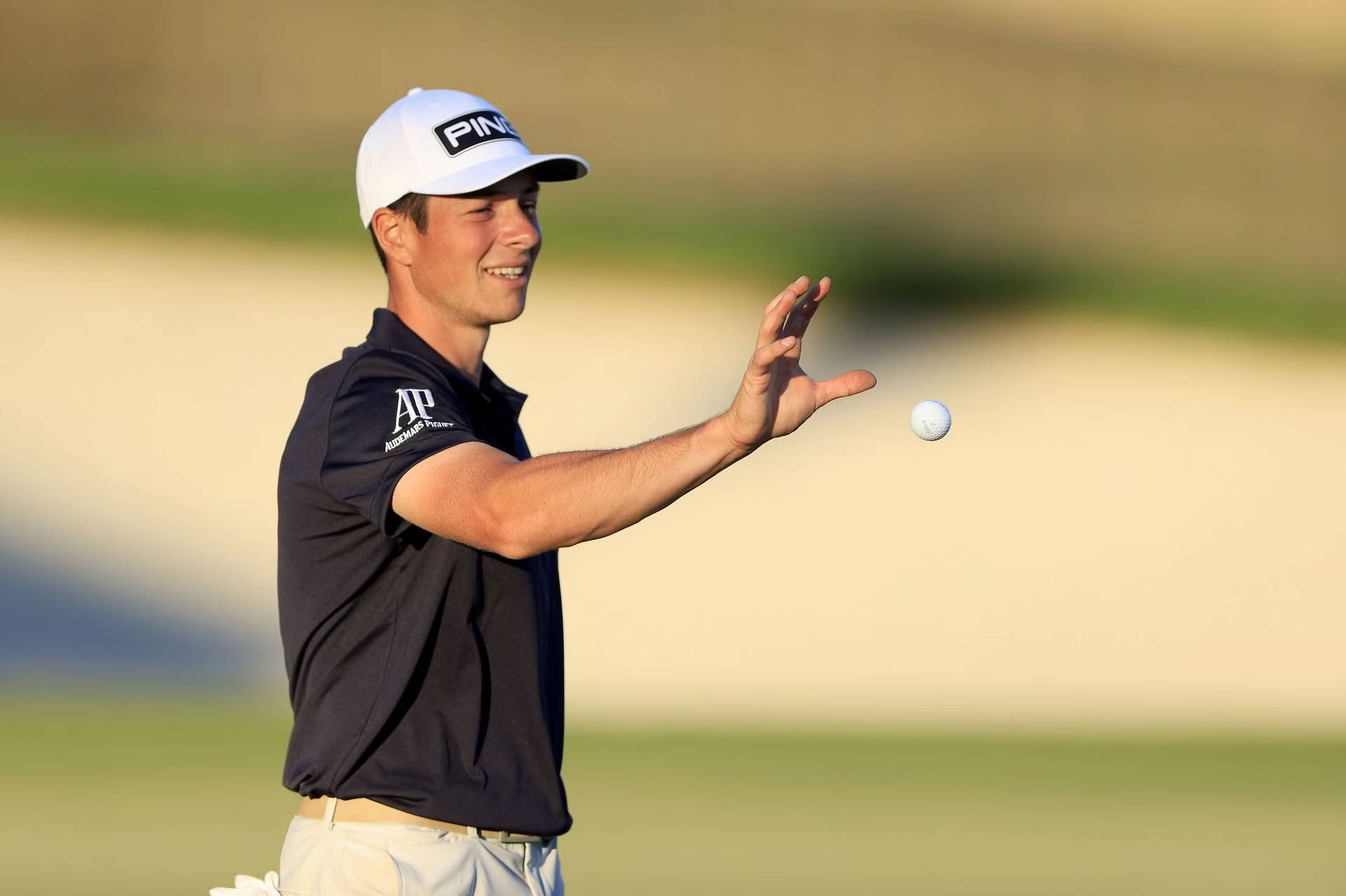 Viktor Hovland Juggling The Golf Ball Background