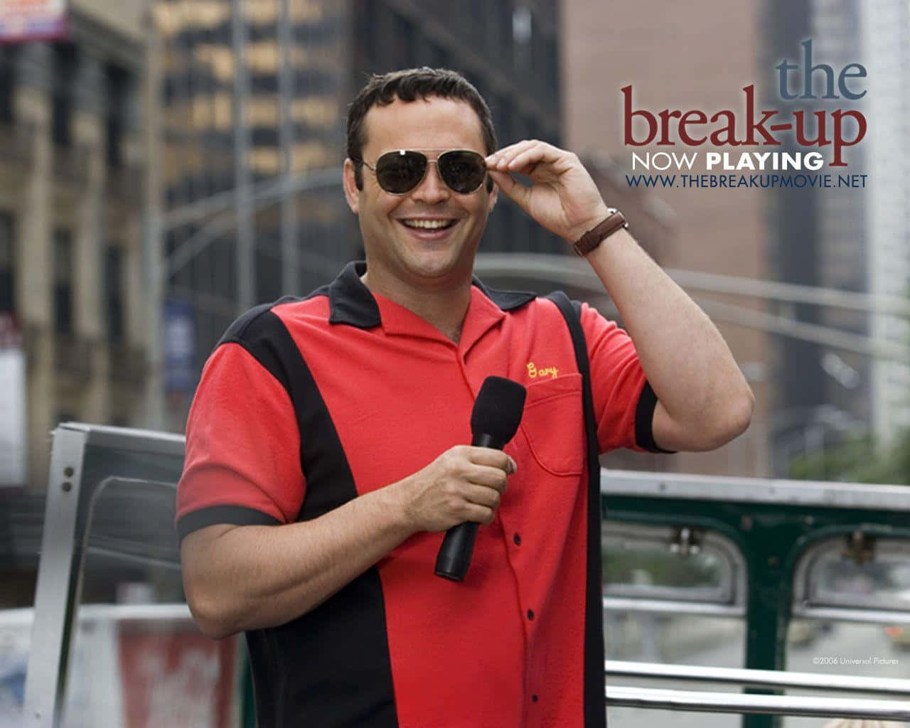 Vince Vaughn Smiling Background