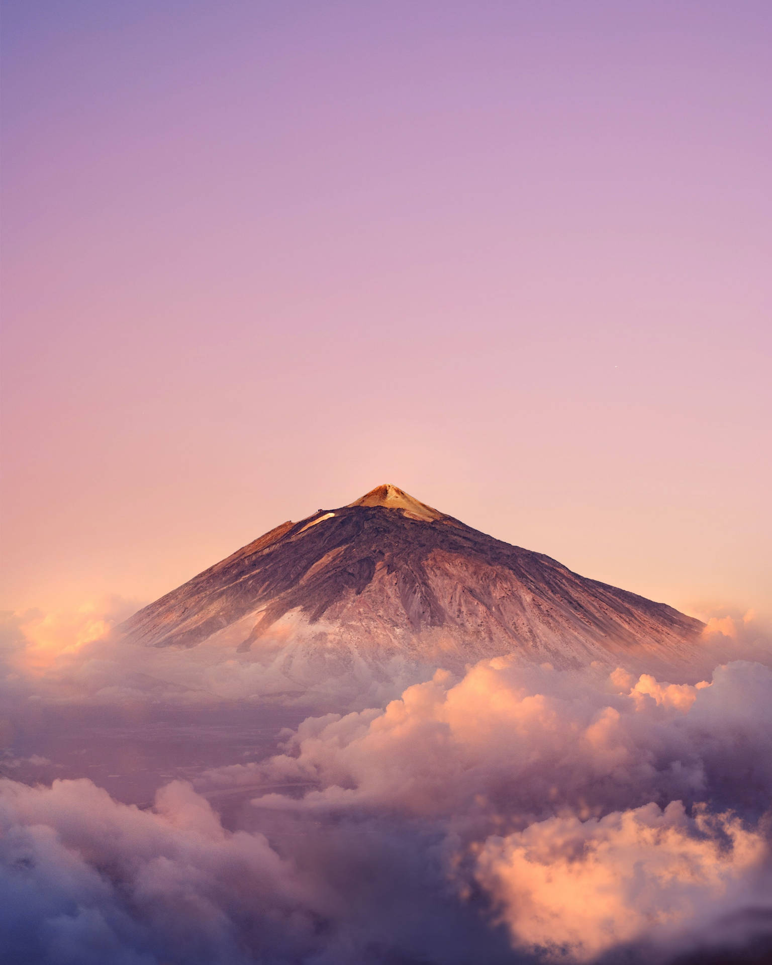 Vintage Aesthetic Clouds Mountain Background