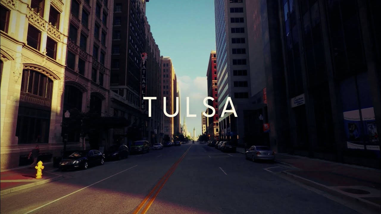 Vintage Aesthetic Downtown Tulsa With Label Background