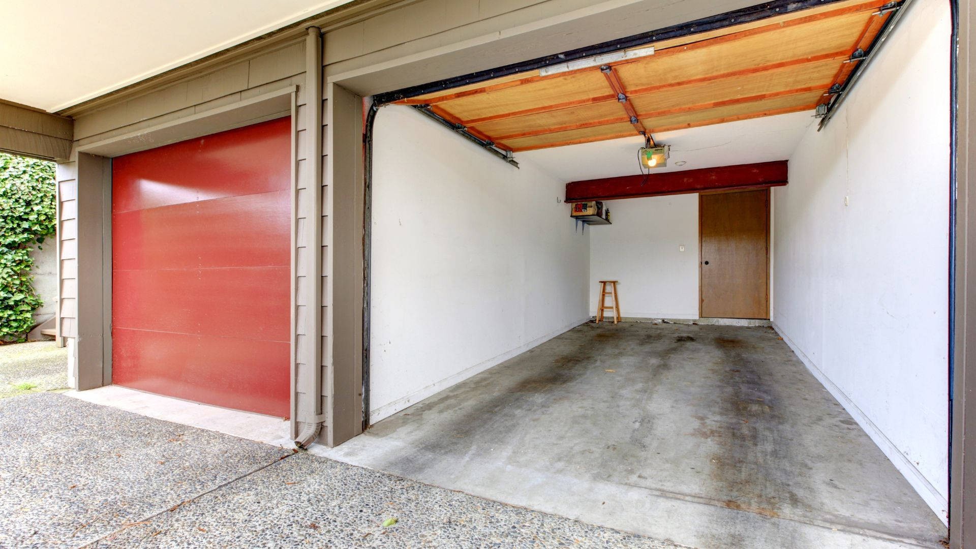 Vintage Aesthetic Empty Garage Open Door Background