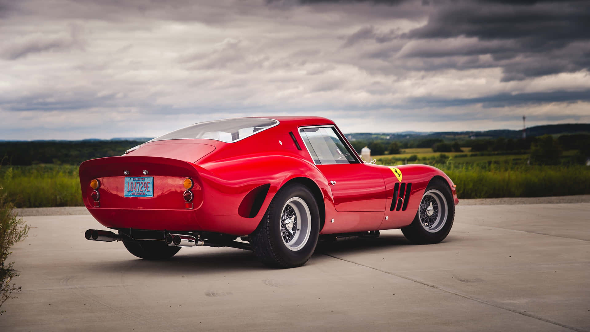 Vintage Ferrari 250 Gto Background