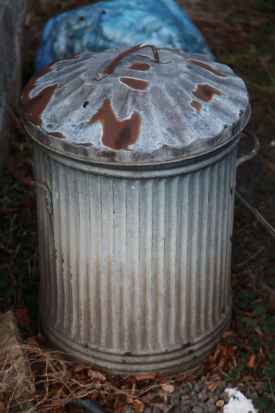 Vintage Galvanized Metal Trash Can Background