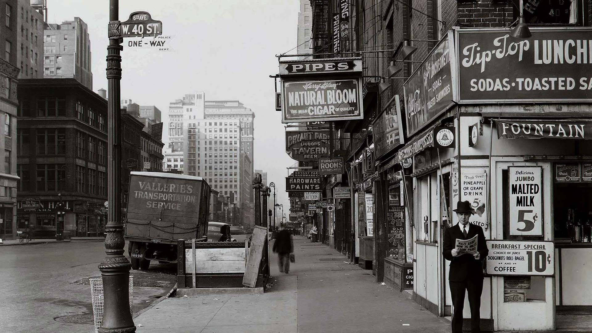 Vintage Hollywood Street Background