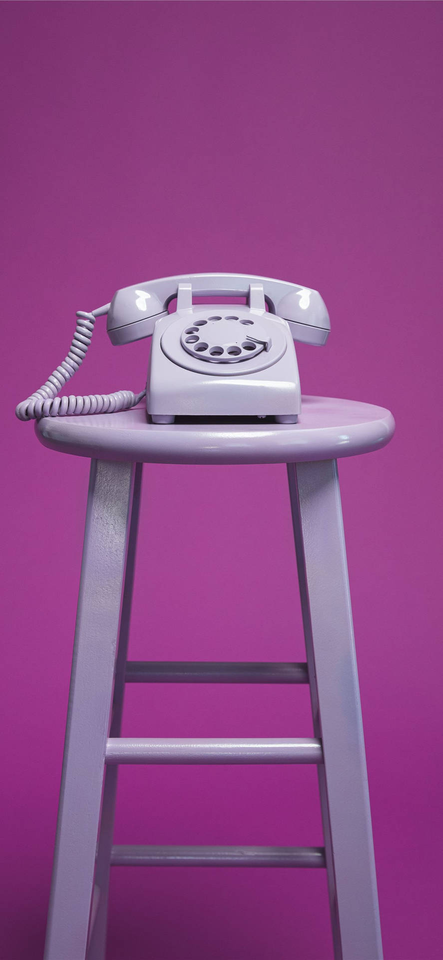 Vintage Iphone Purple Retro Phone Background