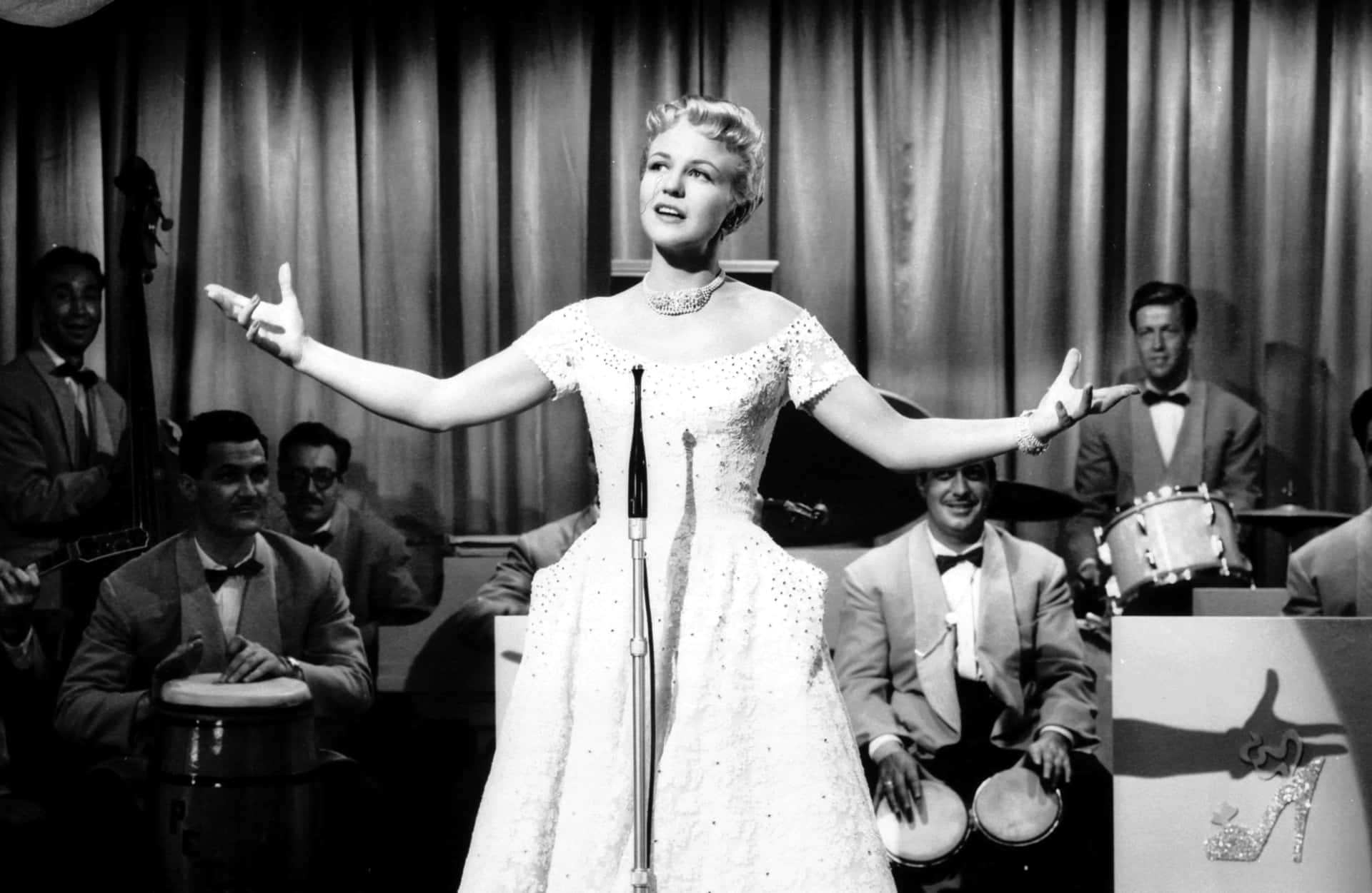 Vintage Jazz Singer Performance Background