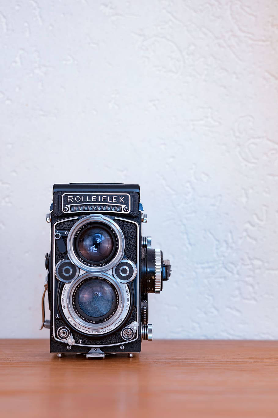 Vintage Minimalist Rolleiflex Camera