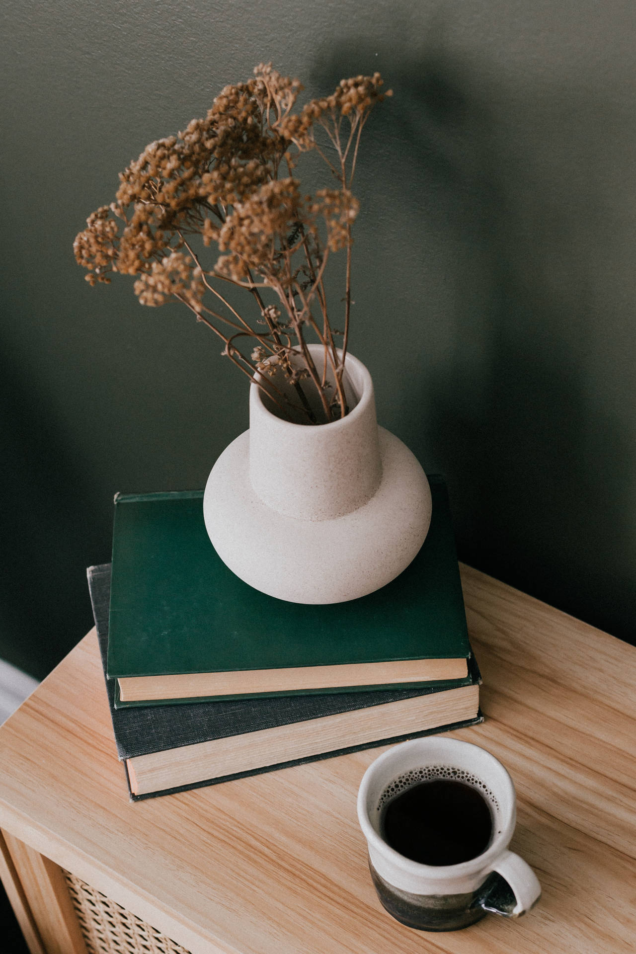 Vintage Minimalist White Flower Vase