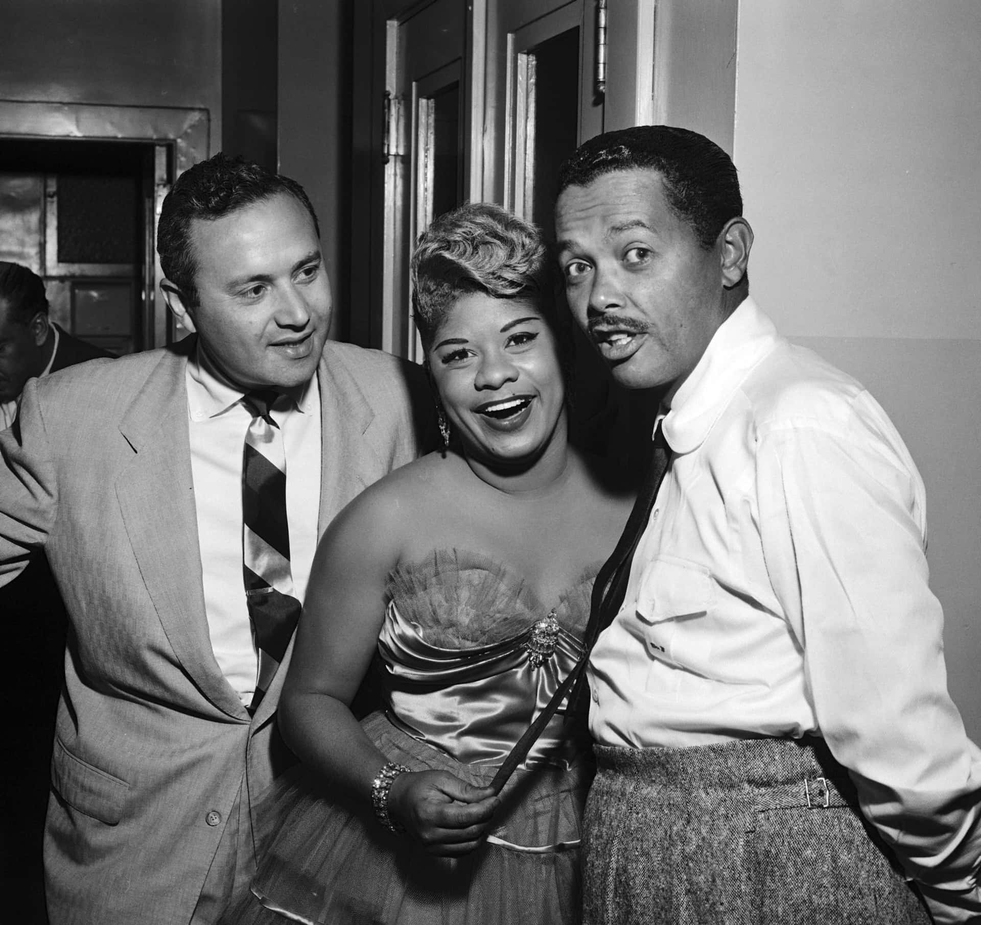 Vintage Photo Ruth Brown With Friends