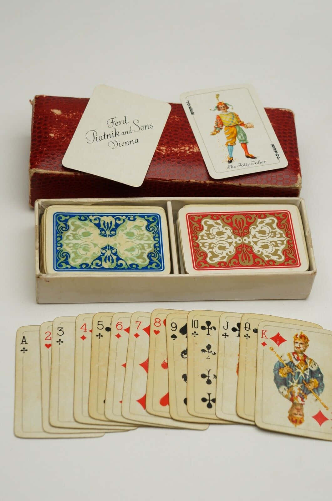 Vintage Playing Cardsand Box