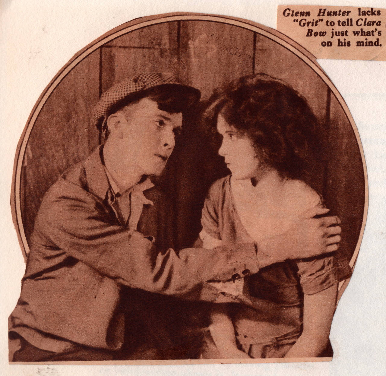 Vintage Snapshot Of Clara Bow And Glenn Hunter Background