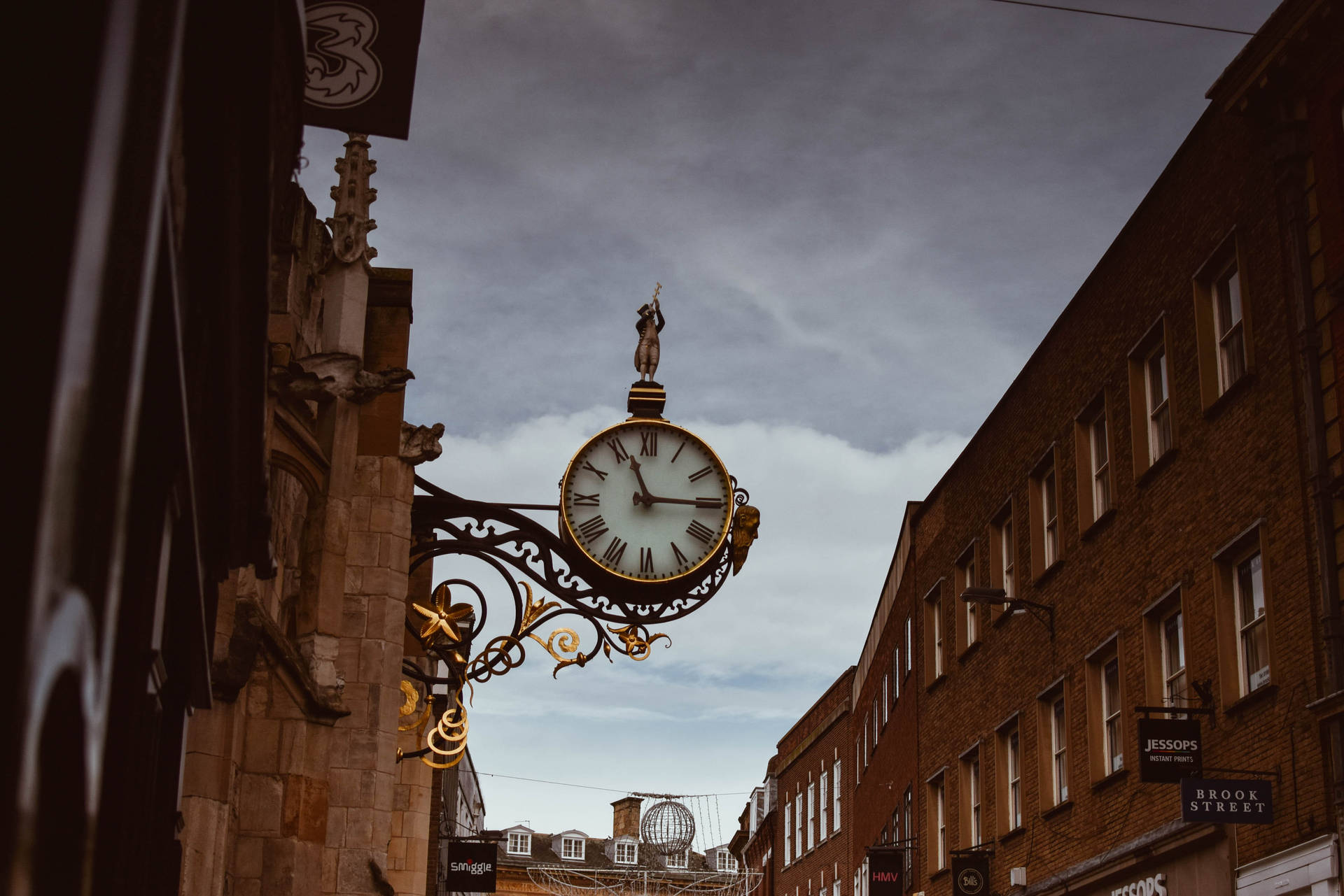 Vintage Street Clock England Background