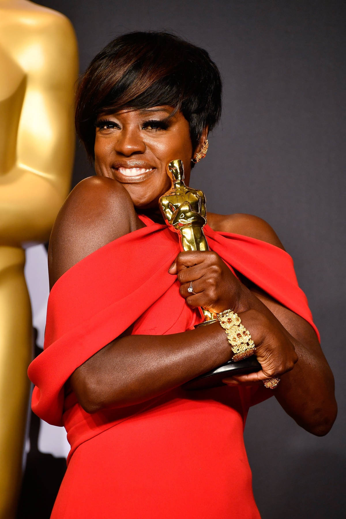 Viola Davis Smiles At The Oscars Background