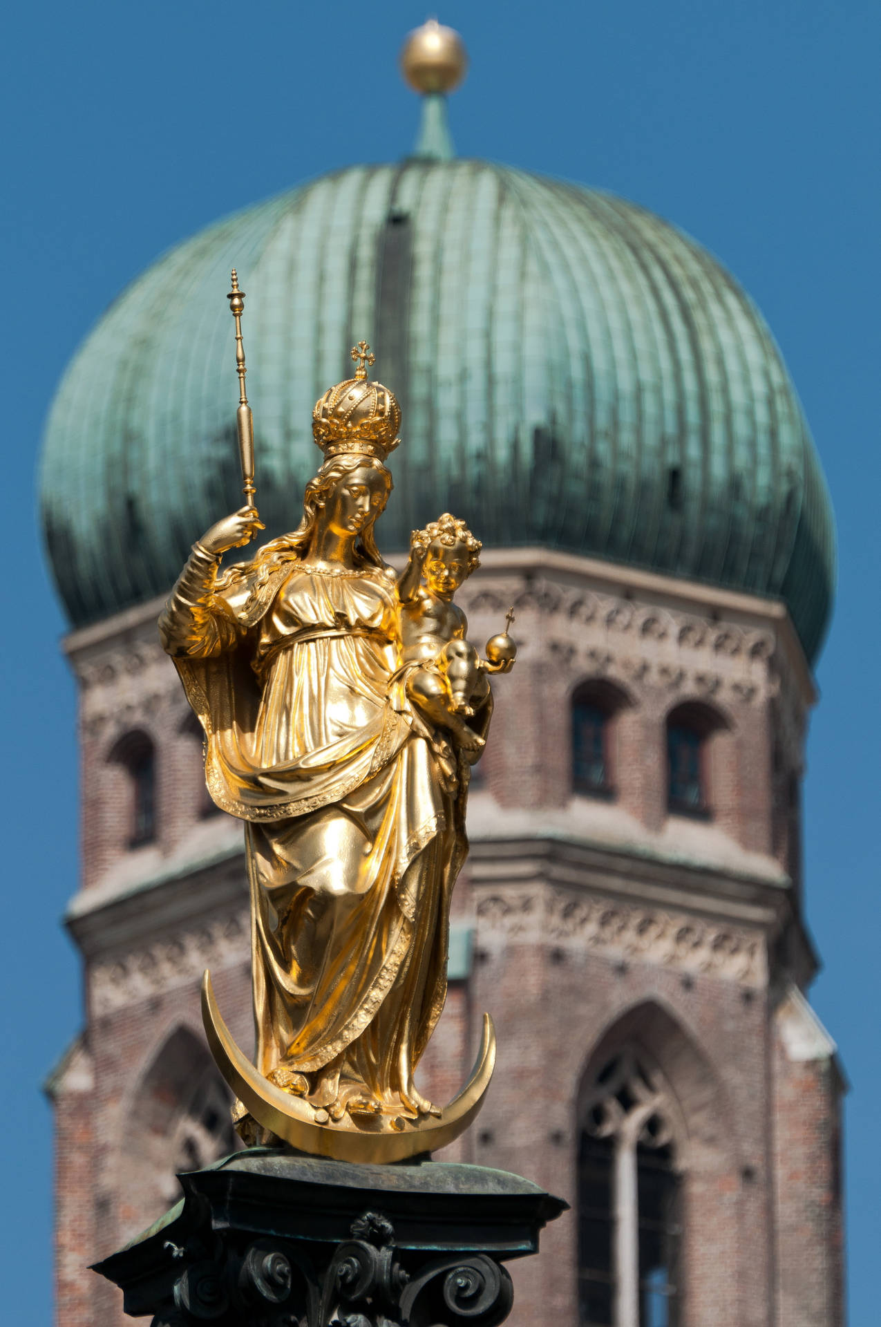 Virgin Mary Statue In Munich Background